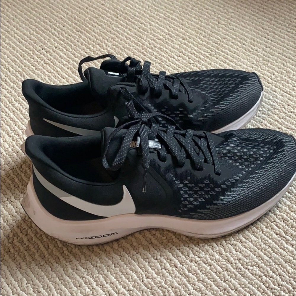 Black Nike Zooms